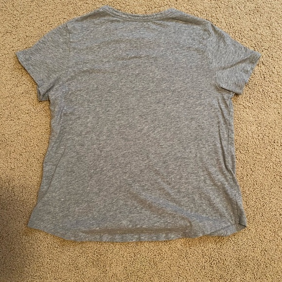 Women’s Size S Old Navy Everywear Tee Grey - Picture 2 of 8